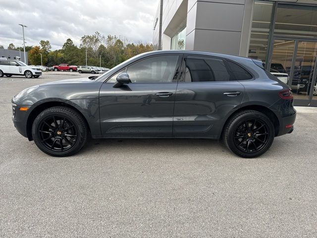 2018 Porsche Macan Base