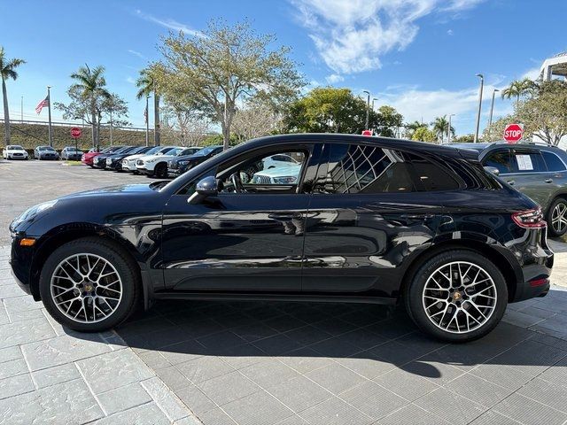 2018 Porsche Macan Base