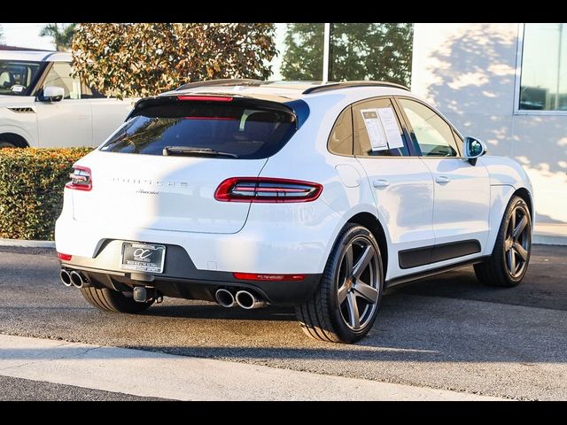 2018 Porsche Macan 