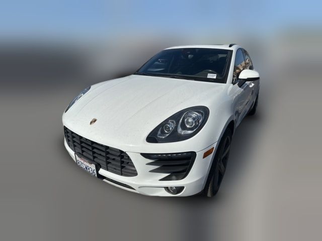 2018 Porsche Macan 