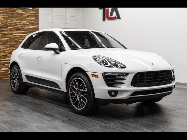 2018 Porsche Macan Base