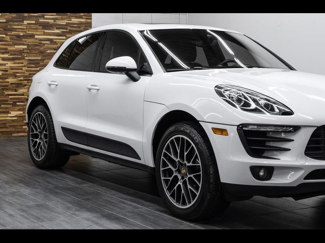 2018 Porsche Macan Base