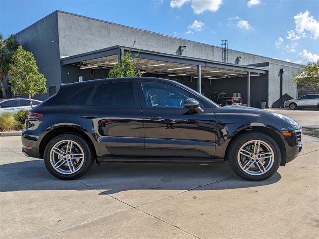 2018 Porsche Macan Base