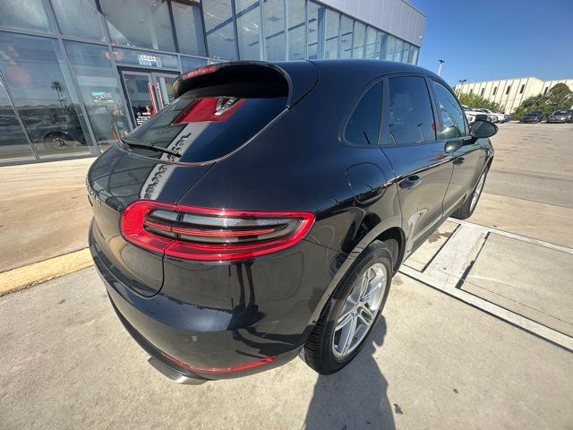 2018 Porsche Macan Base