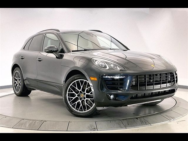 2018 Porsche Macan 