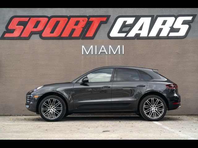 2018 Porsche Macan 