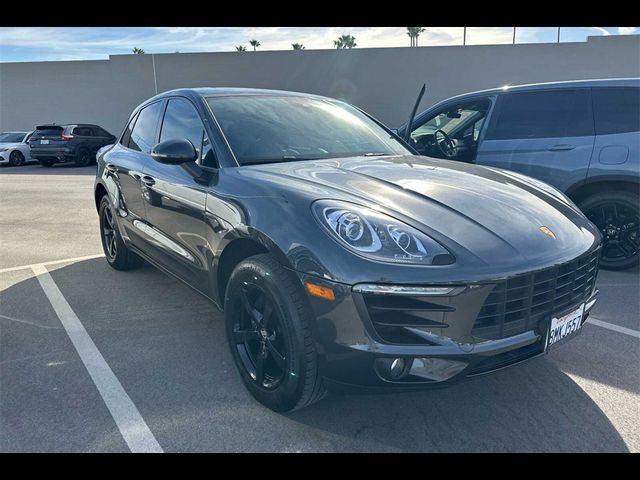 2018 Porsche Macan 