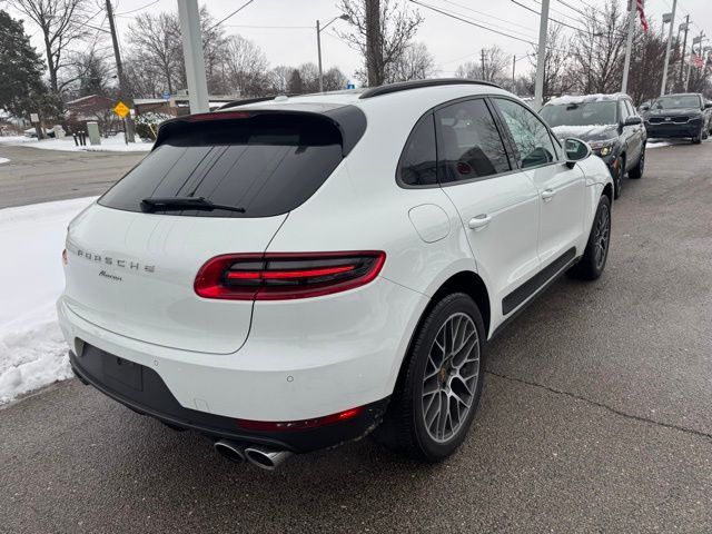 2018 Porsche Macan Base