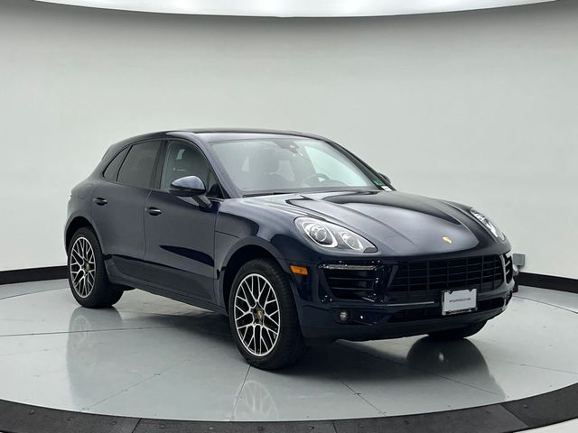 2018 Porsche Macan Base