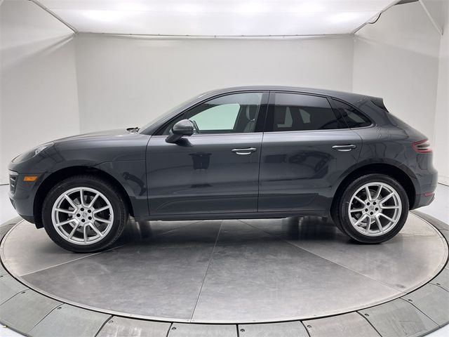 2018 Porsche Macan Base