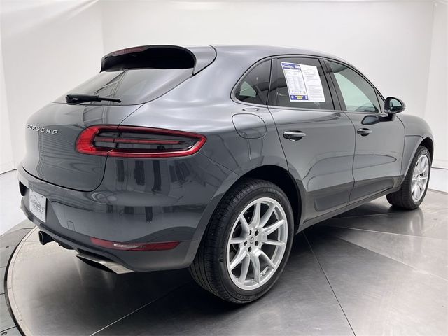 2018 Porsche Macan Base