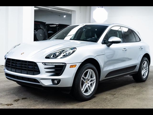 2018 Porsche Macan Base