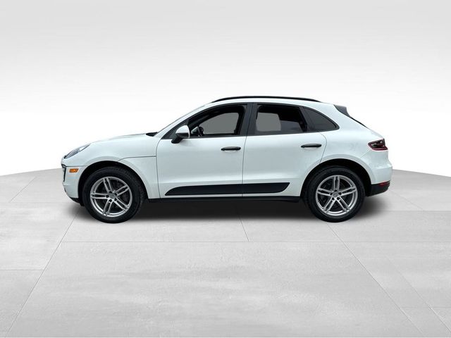 2018 Porsche Macan Base