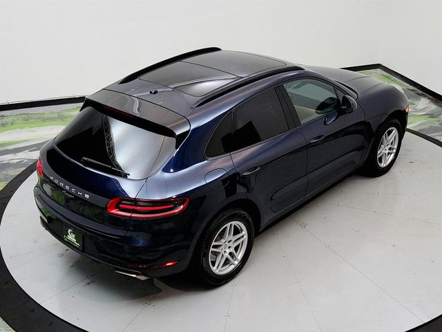 2018 Porsche Macan 