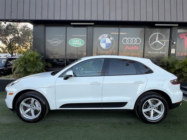 2018 Porsche Macan 