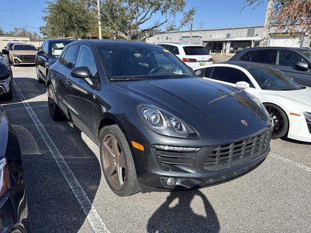 2018 Porsche Macan Base