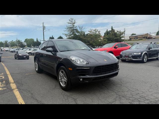 2018 Porsche Macan 