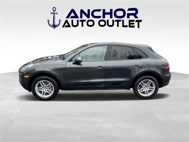 2018 Porsche Macan Base