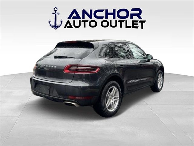 2018 Porsche Macan Base