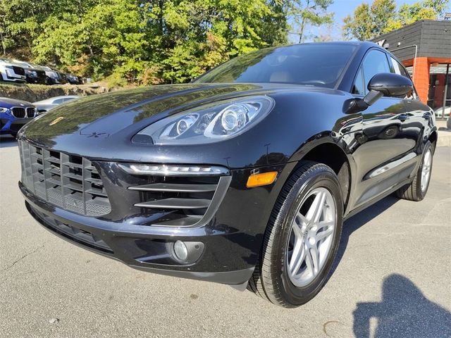 2018 Porsche Macan 