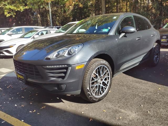 2018 Porsche Macan Base