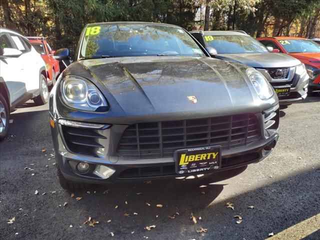 2018 Porsche Macan Base