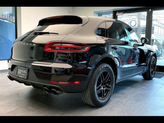 2018 Porsche Macan Base