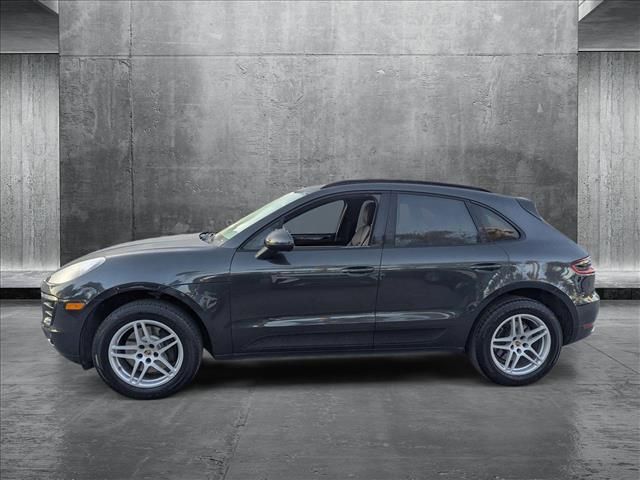 2018 Porsche Macan Base