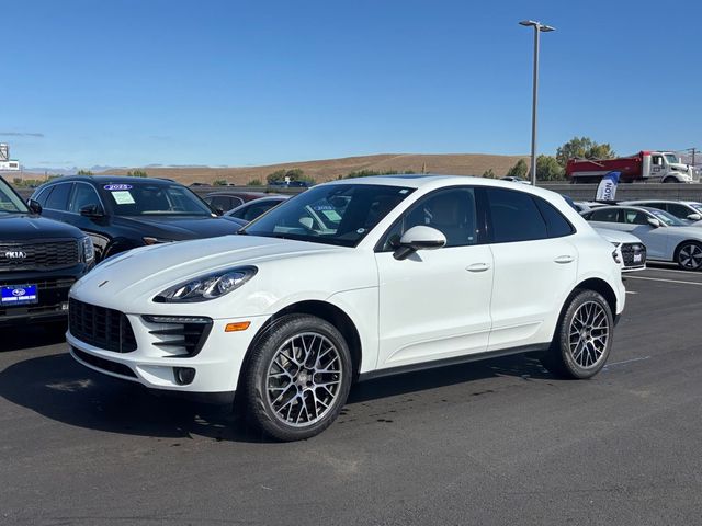 2018 Porsche Macan Base