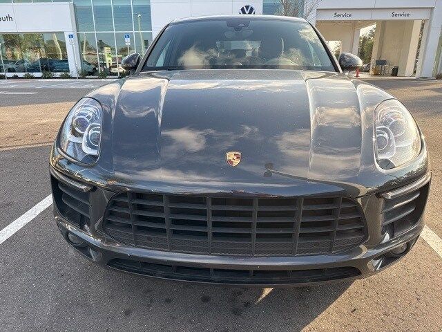 2018 Porsche Macan Base