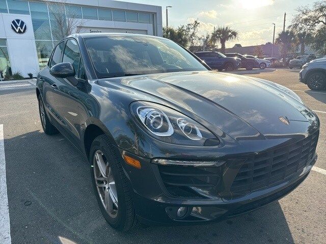 2018 Porsche Macan Base