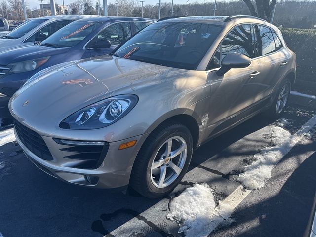 2018 Porsche Macan Base