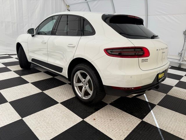 2018 Porsche Macan Base