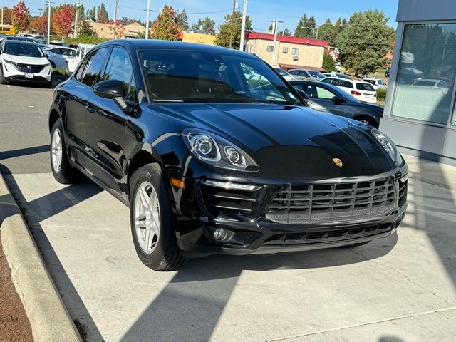 2018 Porsche Macan Base