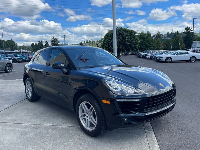 2018 Porsche Macan Base