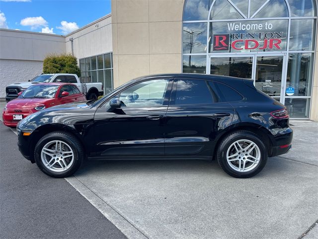 2018 Porsche Macan Base