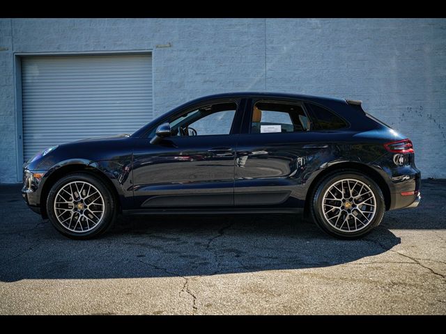 2018 Porsche Macan 