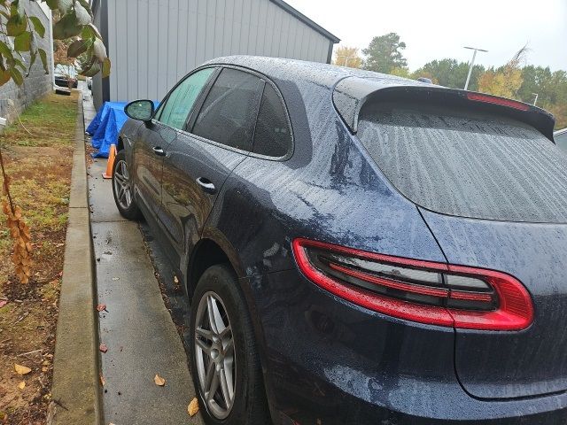 2018 Porsche Macan Base