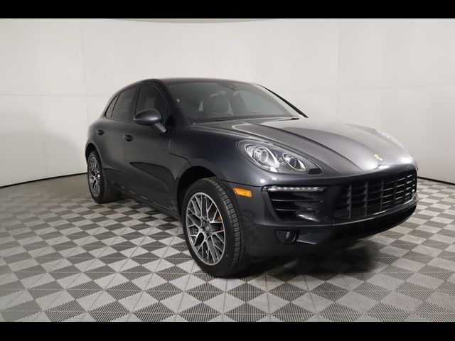 2018 Porsche Macan Base