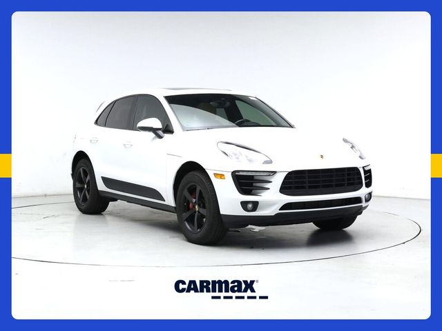 2018 Porsche Macan 