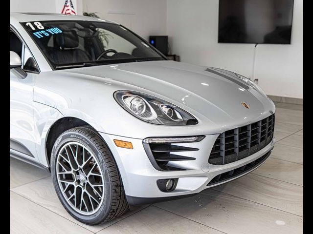 2018 Porsche Macan Sport Edition