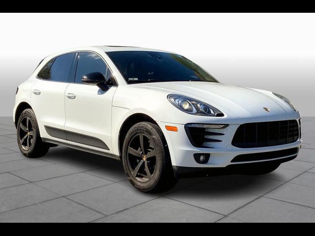 2018 Porsche Macan Base