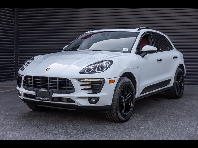 2018 Porsche Macan Base