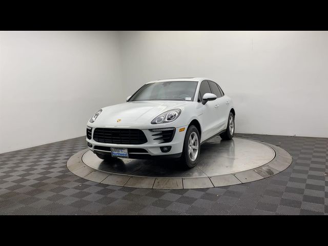 2018 Porsche Macan 