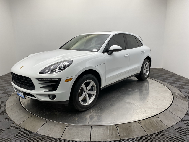 2018 Porsche Macan 