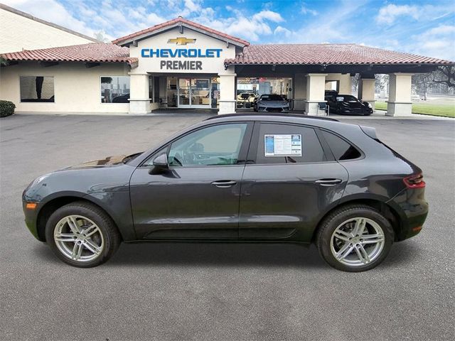 2018 Porsche Macan Base
