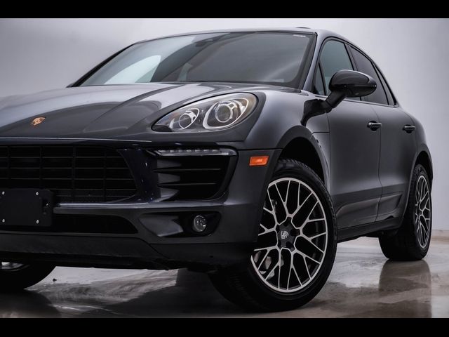 2018 Porsche Macan 