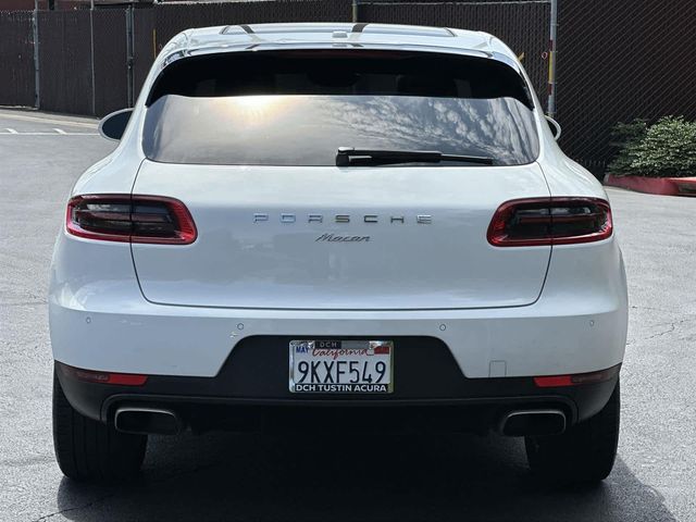 2018 Porsche Macan Base