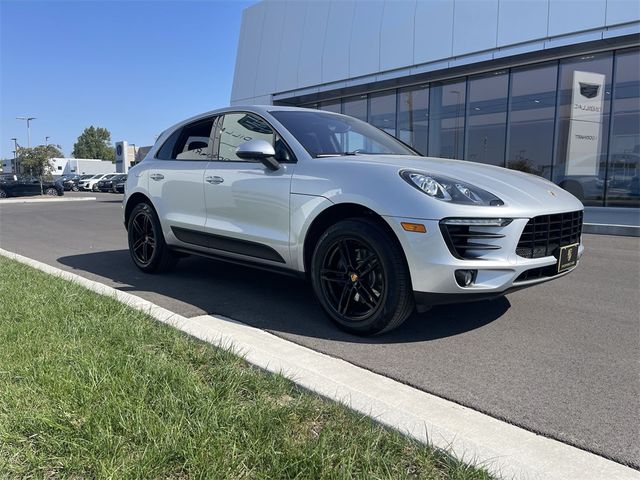 2018 Porsche Macan Base