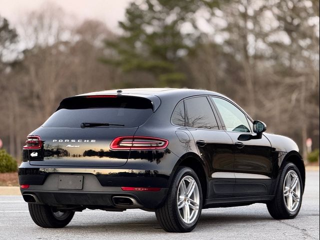 2018 Porsche Macan Base